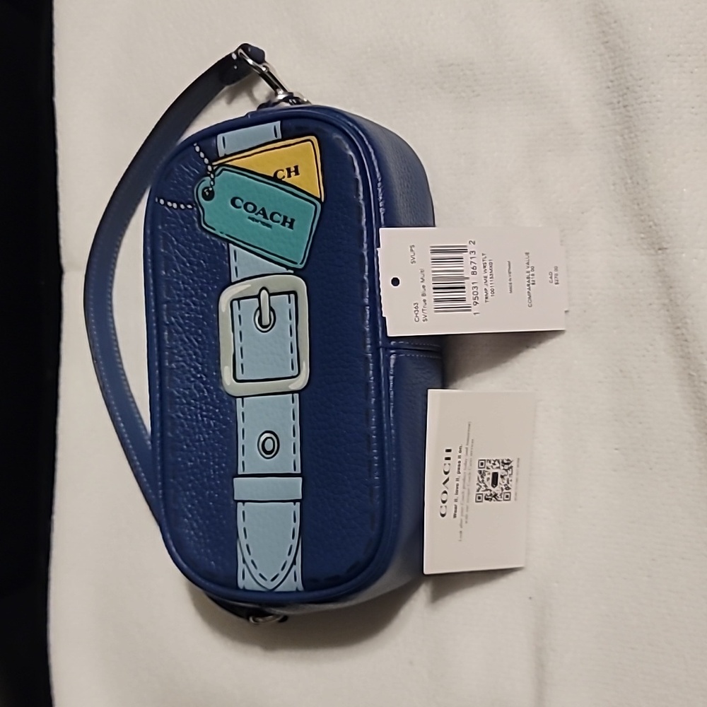Coach Jamie Wristlet Pouch W/ Belt And Hangtag Embossing NWT - Picture 2 of 5